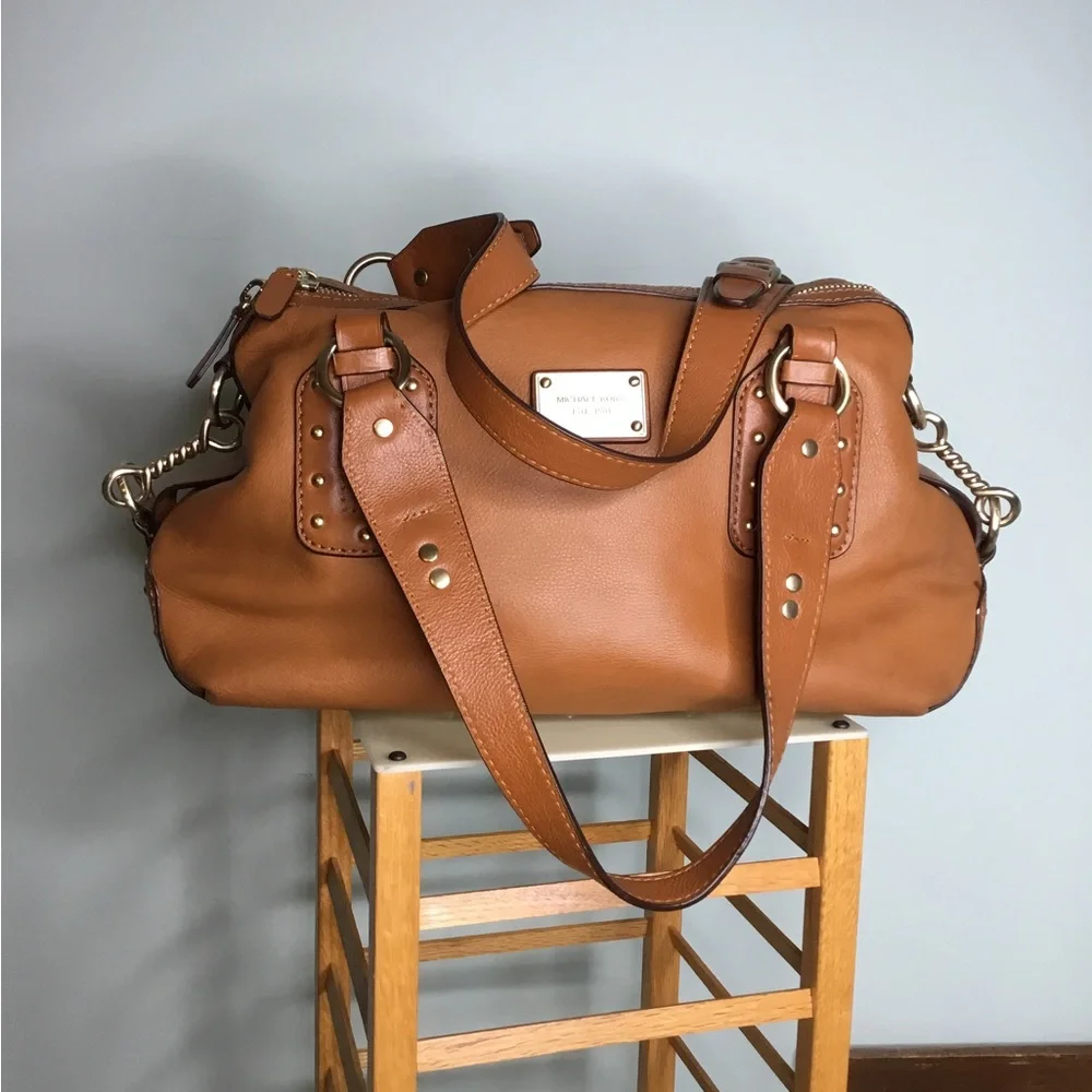 Michael Kors Brown and Gold Leather Satchel with Elegant Design